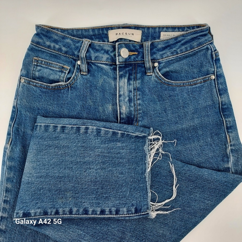 Pacsun Mom Jean‎ Distressed Hem Medium Wash Denim Pants Size 24